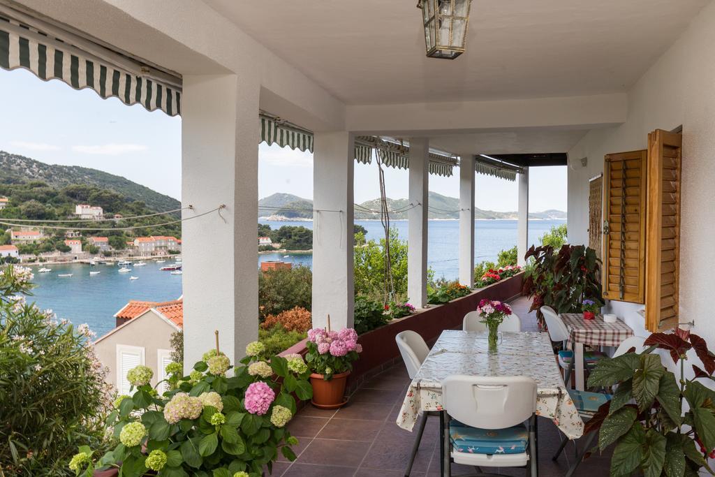 Apartments Miskovic Donje Celo Ngoại thất bức ảnh